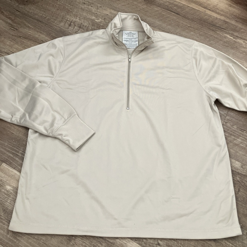 Military Sleeping Shirt Men Sz Large Beige Long Sleeve Heat Retentive